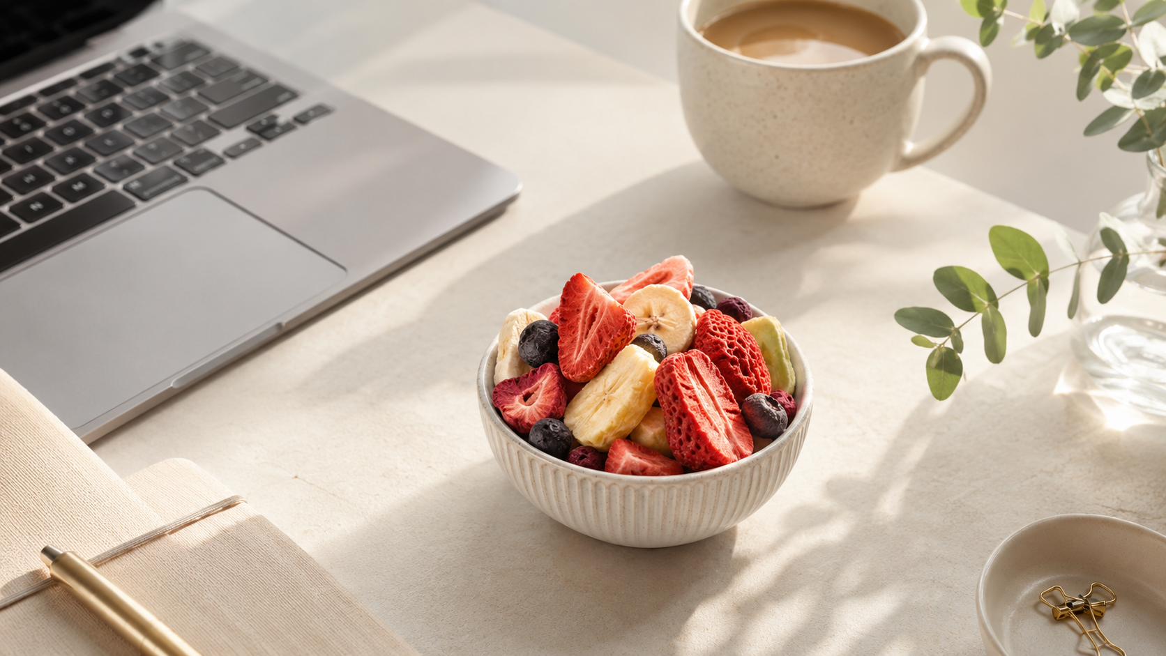 Freeze-Dried Fruit for Healthy Snack Breaks: Why a Crunchy Fruit Snack Is Easier to Repeat